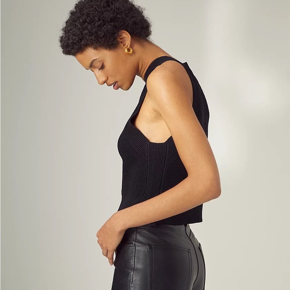 Aritzia Knit Crop Top - Picture 2 of 3